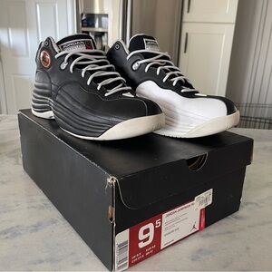 Air Jordan Jumpman Team 1 Black White Varsity Red Men’s 9.5 644938-002